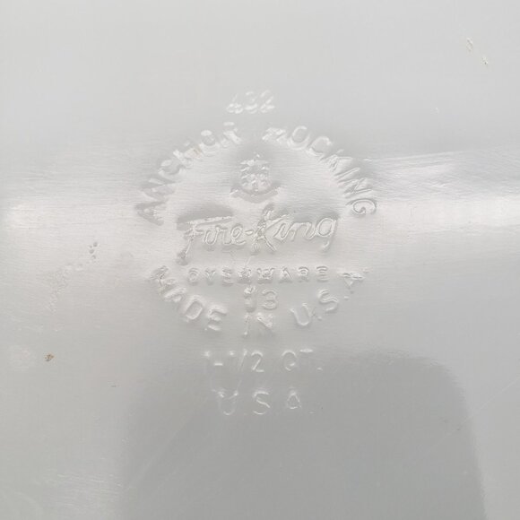 Anchor Hocking Meadow Green 1.5 Qt Baker VTG Fire-King USA Milk Glass 12" Dish - Picture 7 of 10